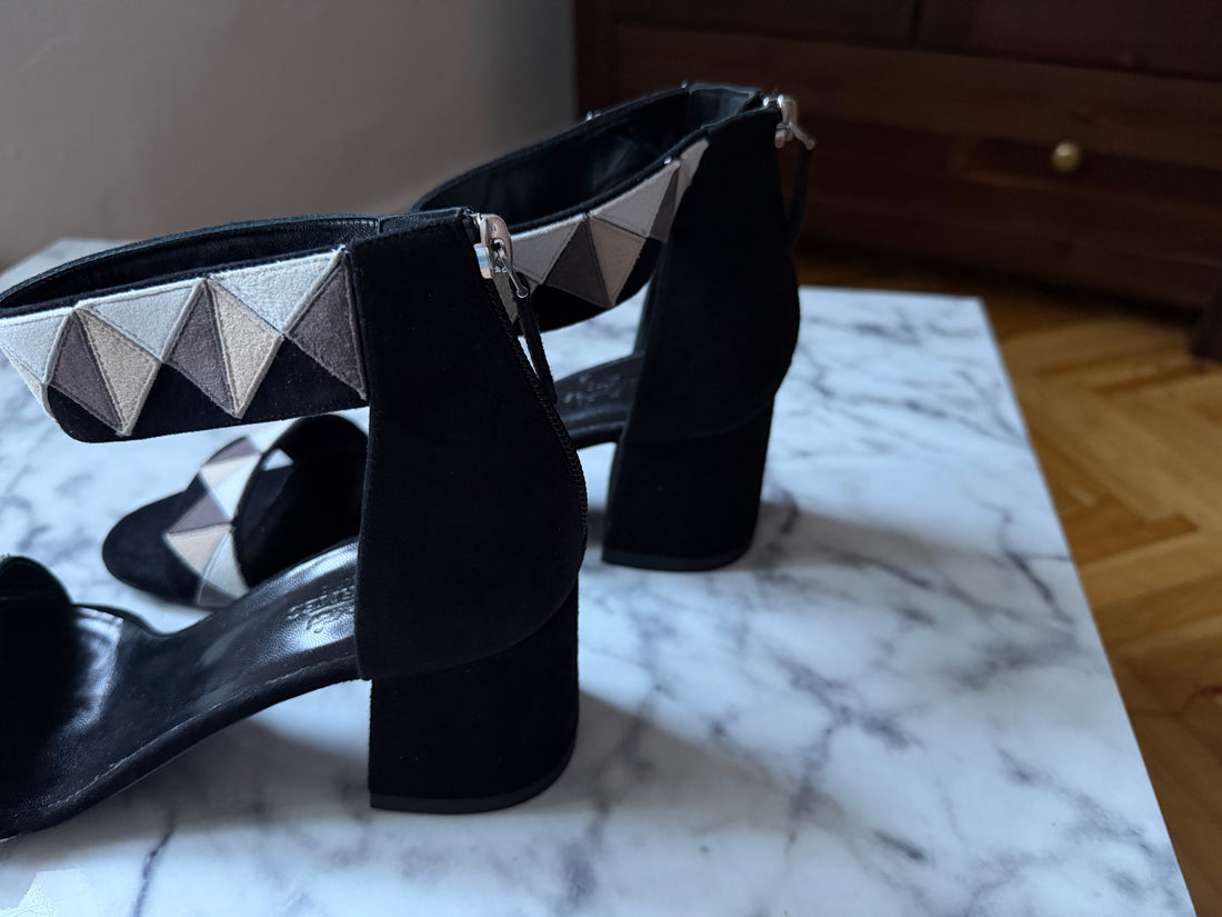 Hermès Axelle Sandals