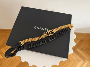 Chanel CC Logo Leather Belt