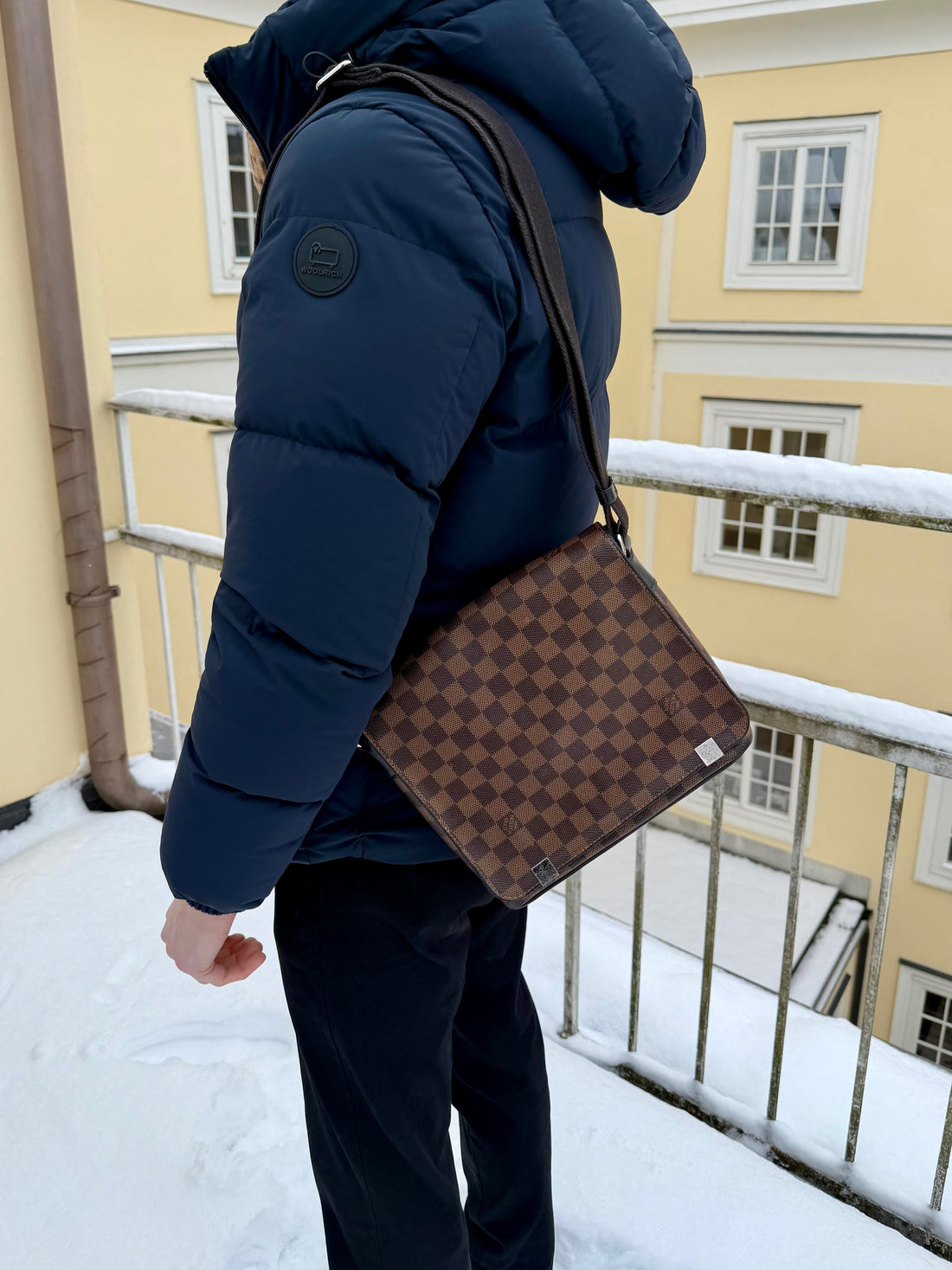 Louis Vuitton District PM messenger bag