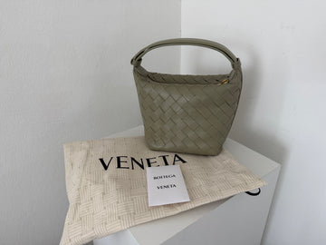 Bottega Veneta Candy Wallace