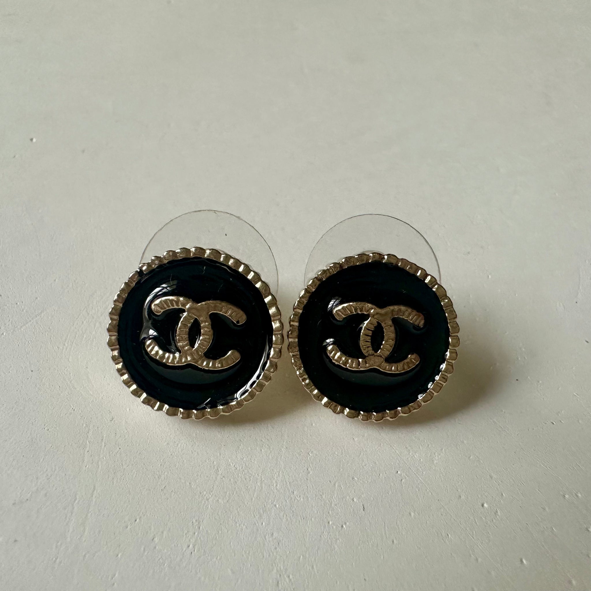 Chanel CC Round Earrings