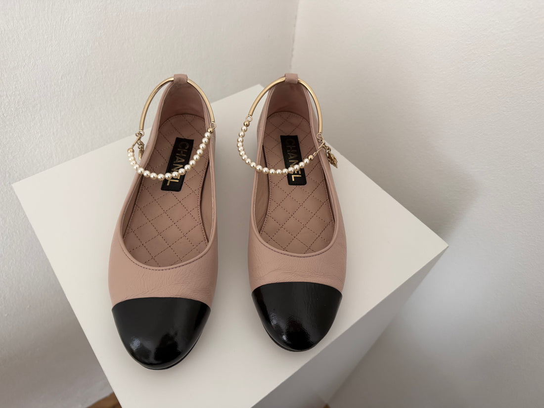 Chanel Mary Jane Ballerinas 38.5